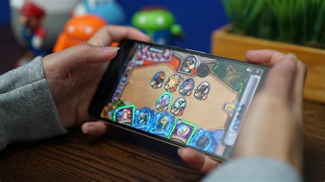 Play free on mobile .